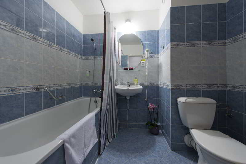 Eurowings Hotel Prag Dış mekan fotoğraf